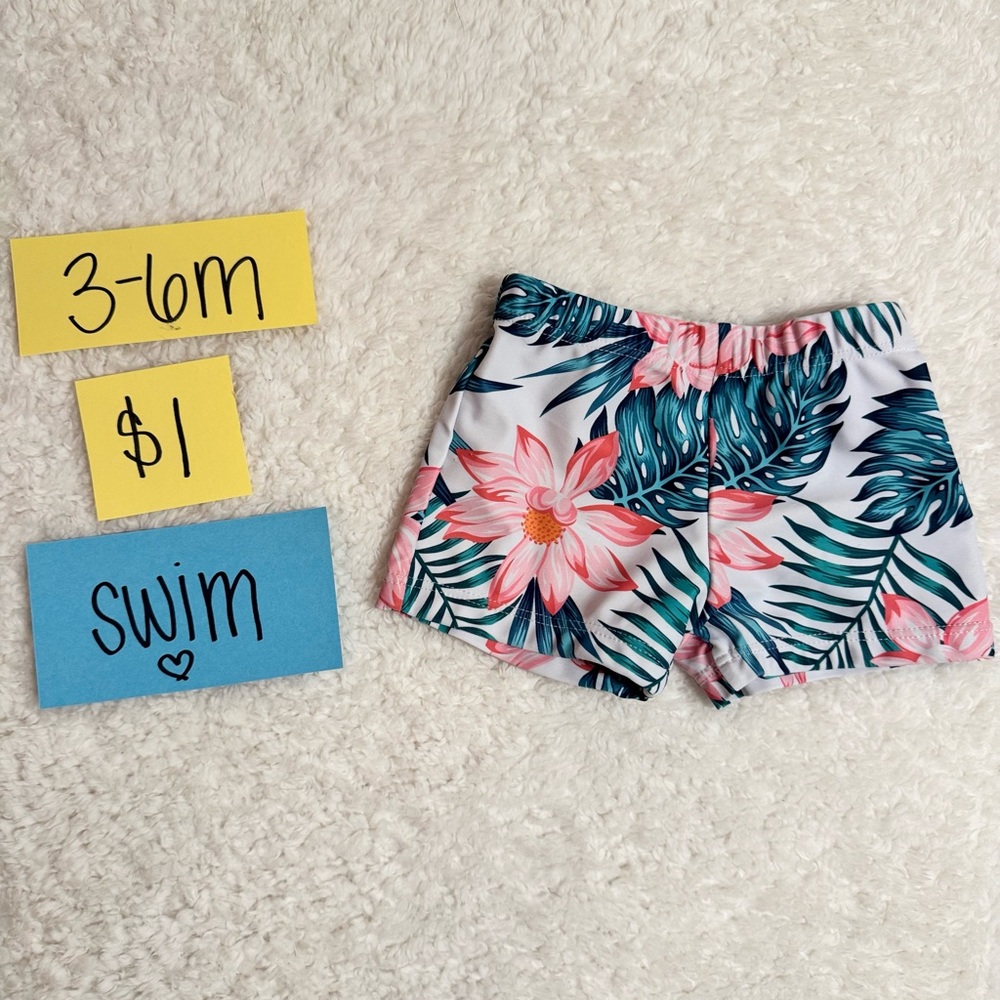 ❤️NWOT Infant Floral Print Swim Shorts, 3-6 Months